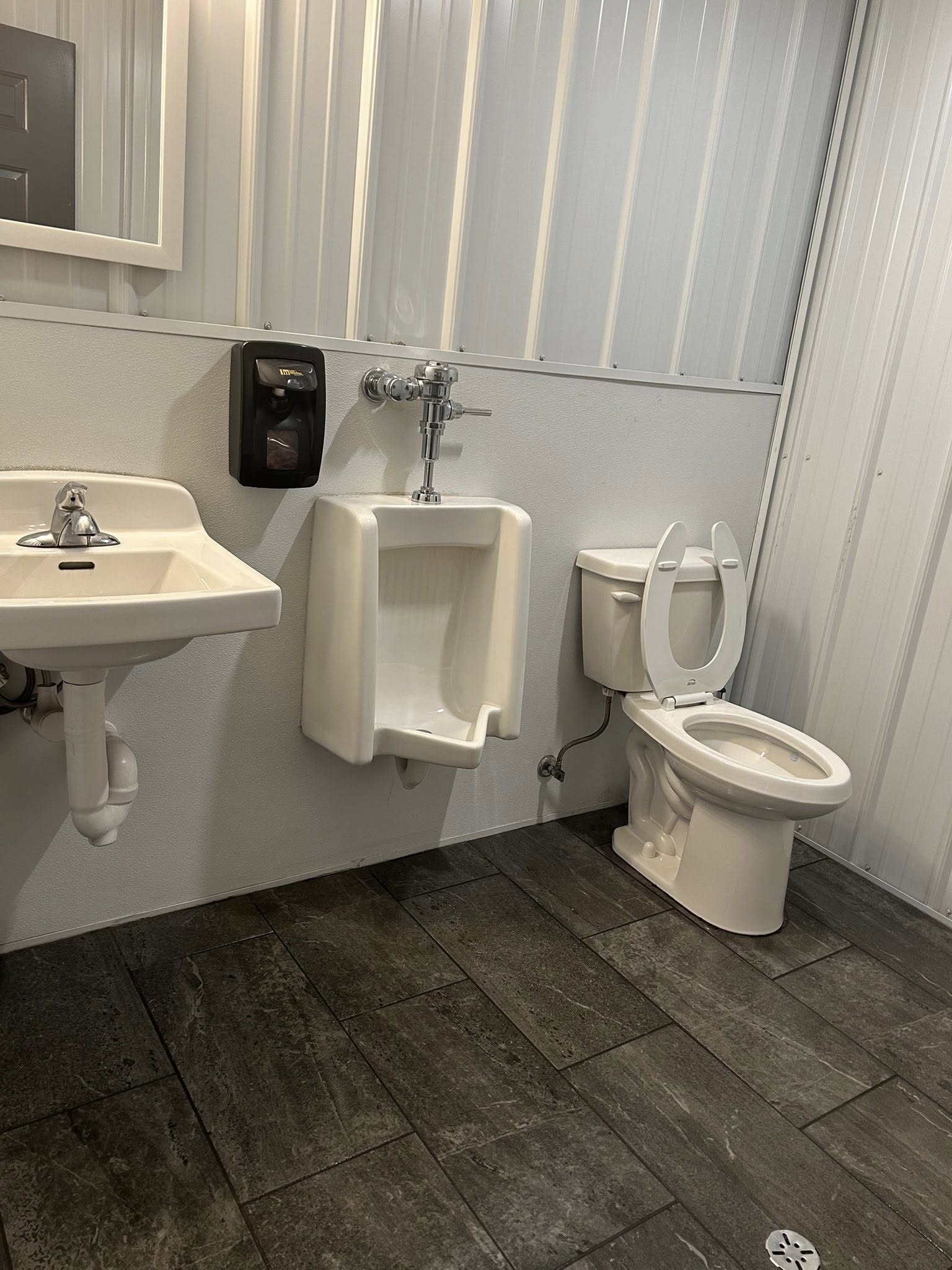 Clean bathroom