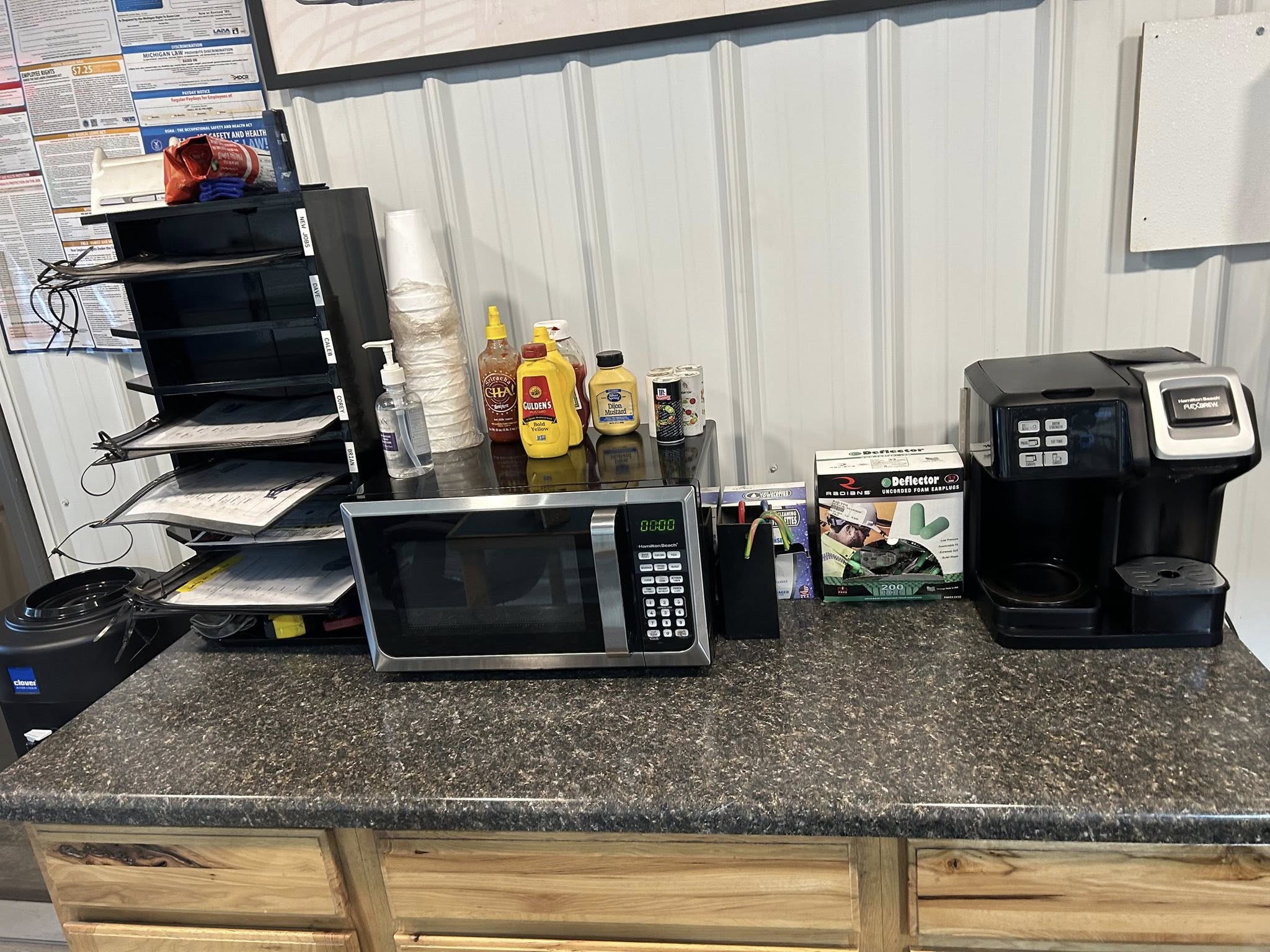 Commercial breakroom cleaning